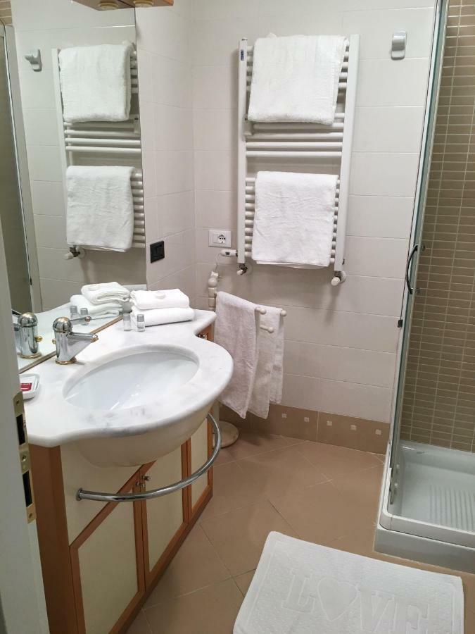 Apartment Zagara - Gardone Riviera Center Экстерьер фото