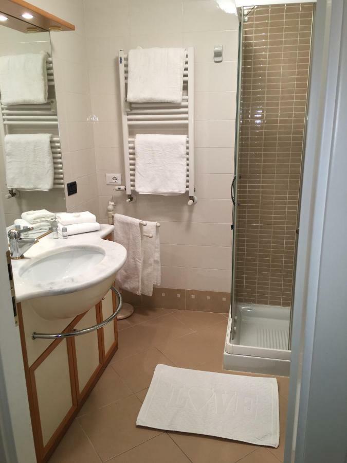 Apartment Zagara - Gardone Riviera Center Экстерьер фото